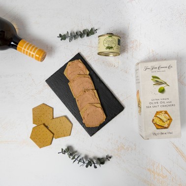 Crackers con aceite de oliva y sal